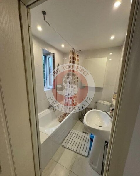 Metrou 1Mai | Garsoniera| semidecomandat | 28mp |  B10102